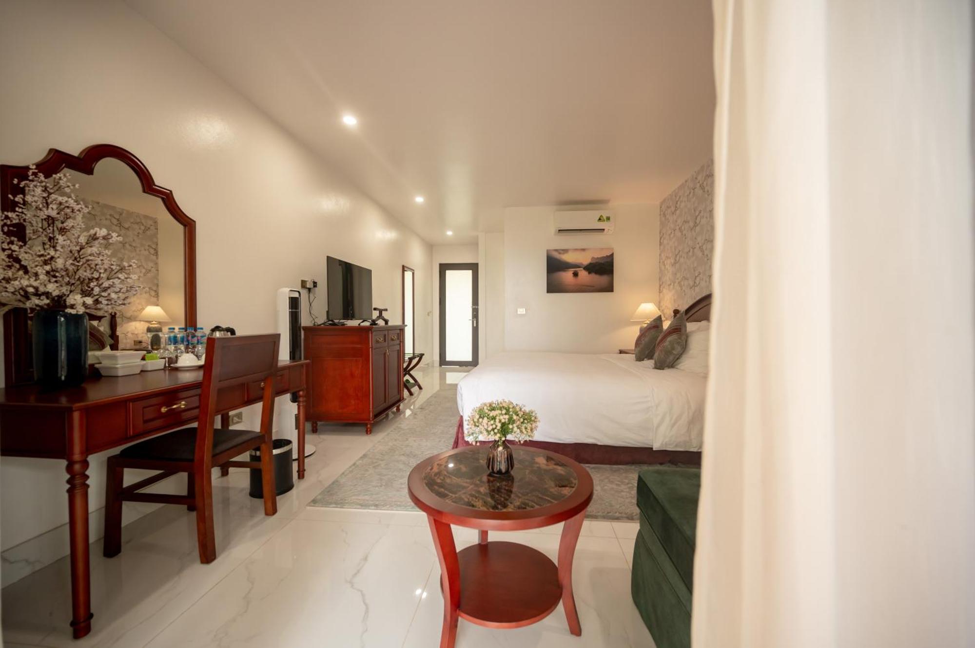 Nhà hàng - Khách sạn Sơn Nữ Bac Kan Exterior foto