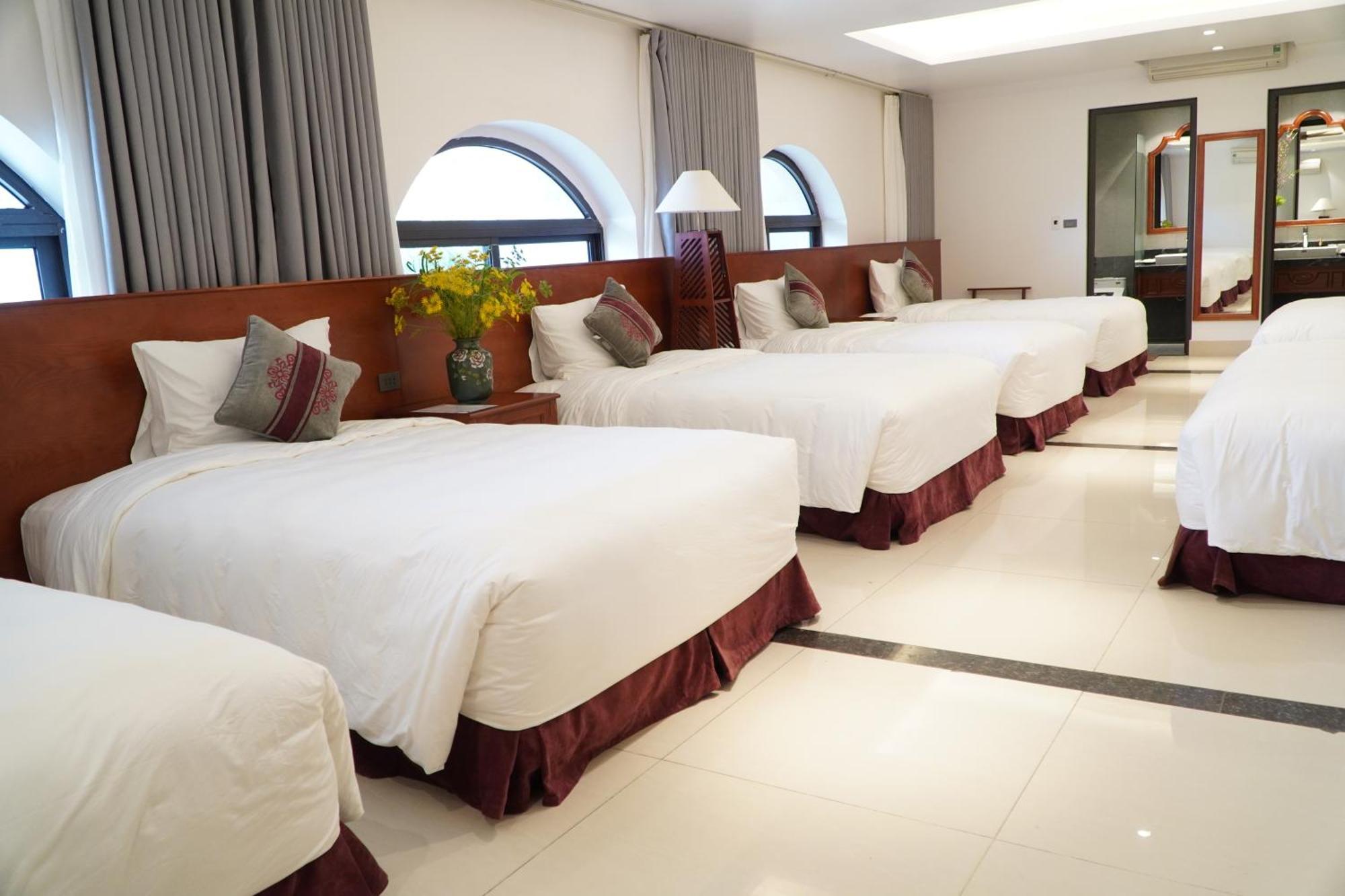 Nhà hàng - Khách sạn Sơn Nữ Bac Kan Exterior foto