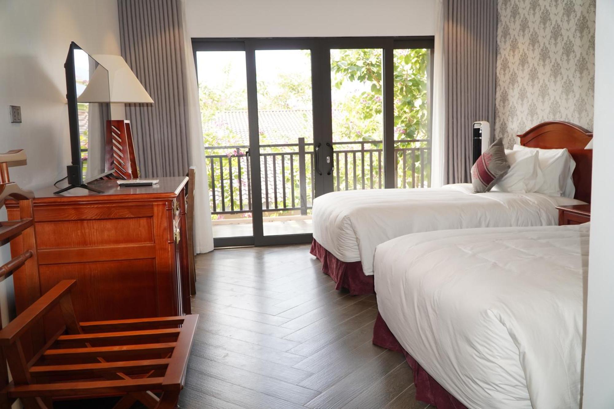 Nhà hàng - Khách sạn Sơn Nữ Bac Kan Exterior foto